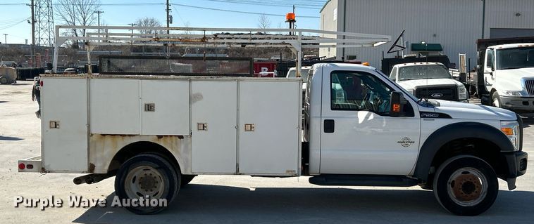 image for item EK4081 2013 Ford F550 Super Duty XL utility / service truck