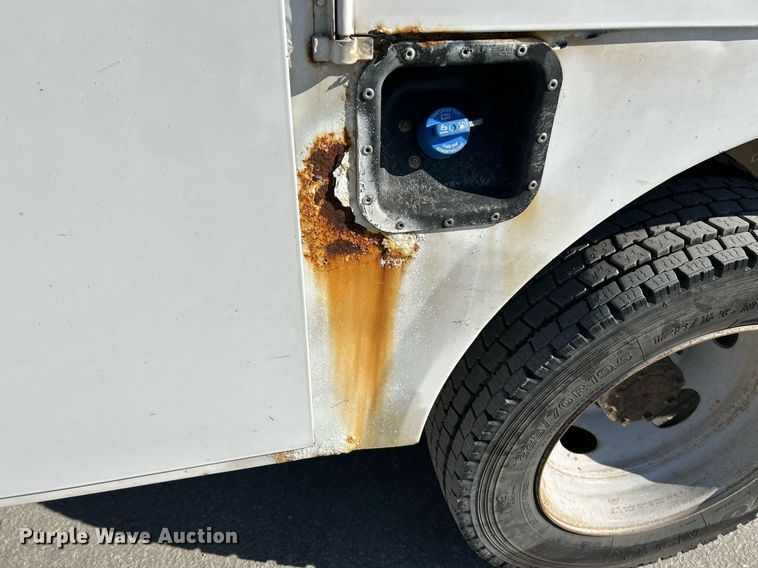 image for item EK4081 2013 Ford F550 Super Duty XL utility / service truck