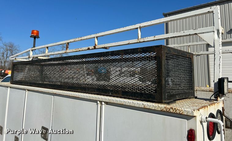 image for item EK4081 2013 Ford F550 Super Duty XL utility / service truck