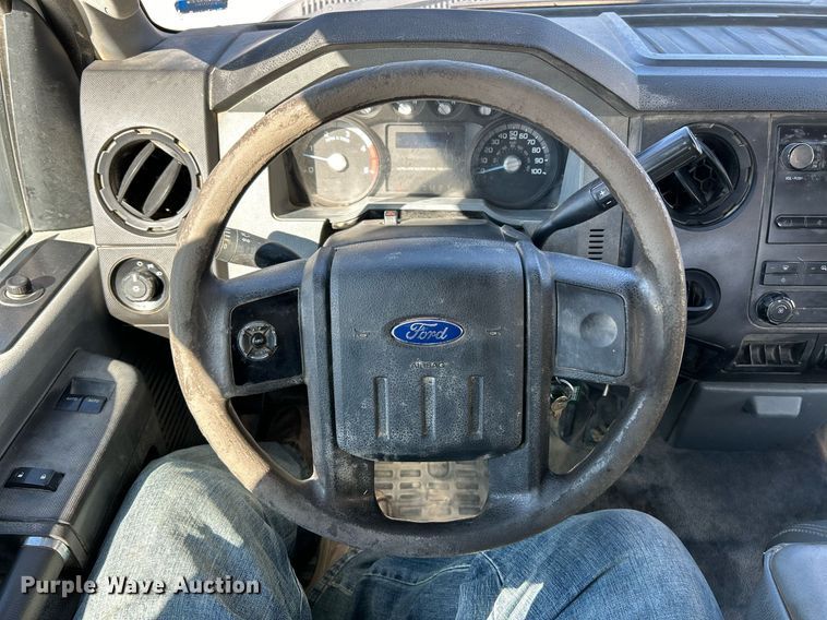 image for item EK4081 2013 Ford F550 Super Duty XL utility / service truck