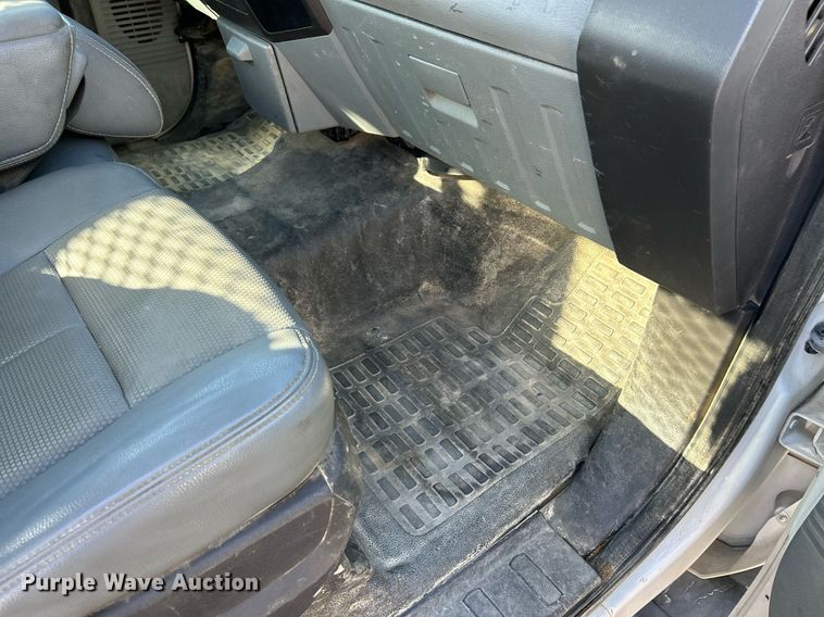 image for item EK4081 2013 Ford F550 Super Duty XL utility / service truck