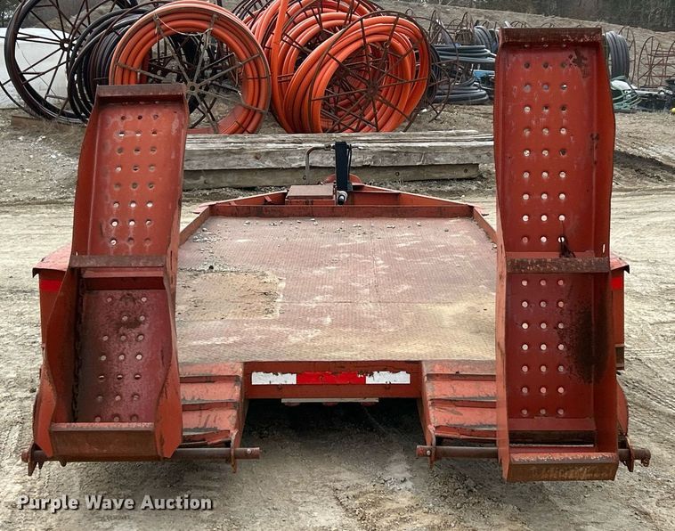 image for item EK4085 1993 Belshe T-1 equipment trailer