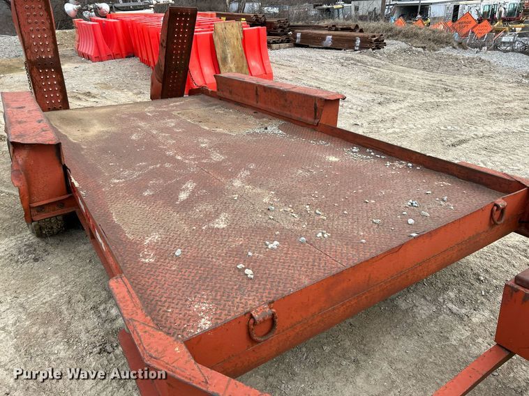 image for item EK4085 1993 Belshe T-1 equipment trailer