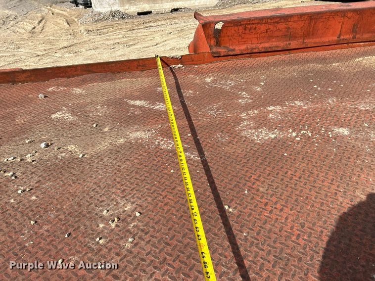 image for item EK4085 1993 Belshe T-1 equipment trailer