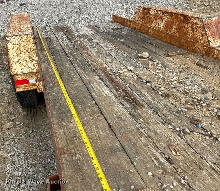 image for item EK4086 2000 Brooks Brothers equipment trailer