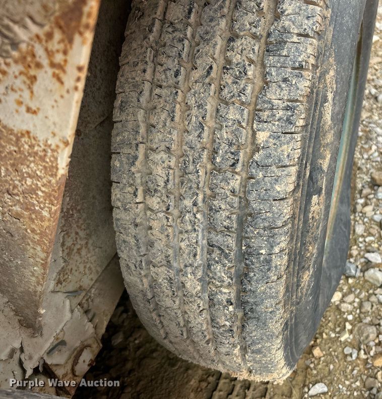 image for item EK4086 2000 Brooks Brothers equipment trailer