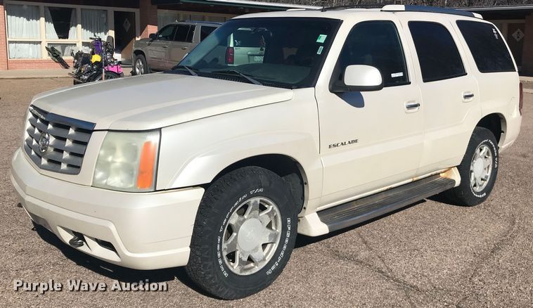 image for item HU9476 2002 Cadillac  Escalade SUV