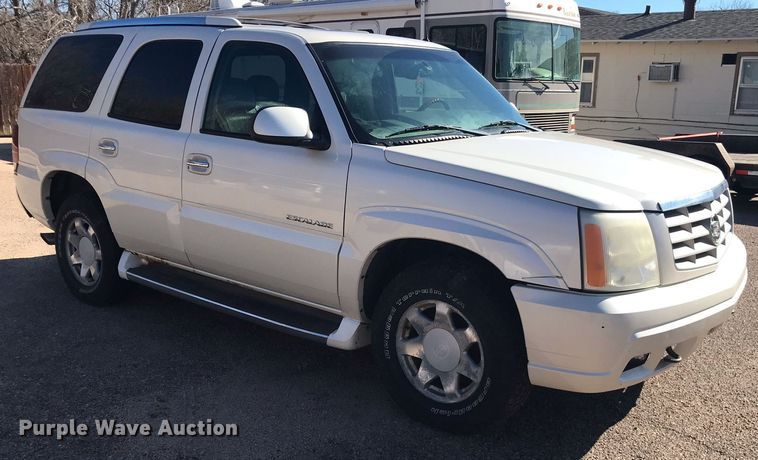 image for item HU9476 2002 Cadillac  Escalade SUV