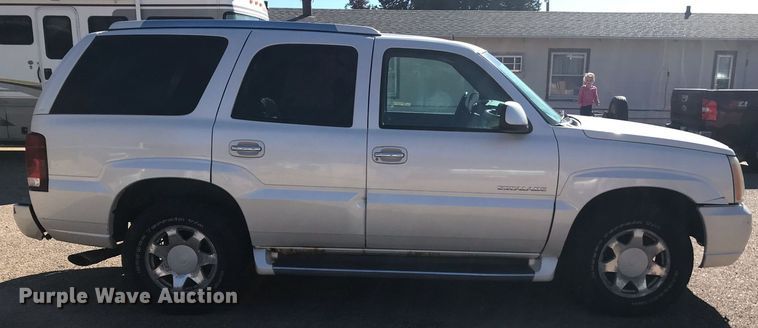 image for item HU9476 2002 Cadillac  Escalade SUV