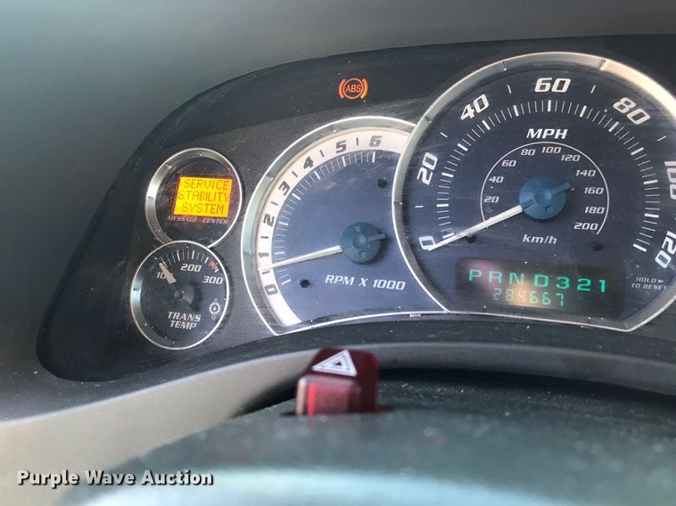 image for item HU9476 2002 Cadillac  Escalade SUV