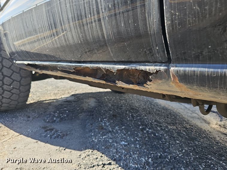 image for item IO9849 2001 Chevrolet 1500 pickup truck