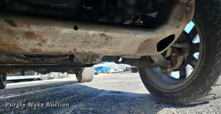 image for item IO9849 2001 Chevrolet 1500 pickup truck