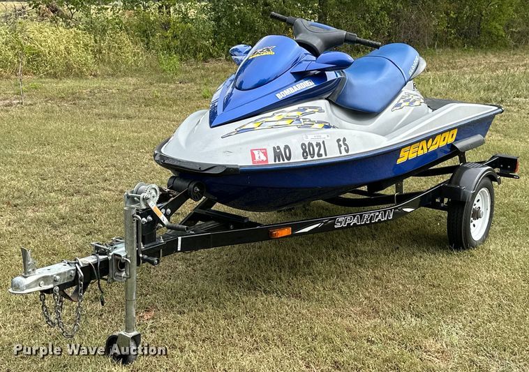 image for item KT9350 2002 Sea Doo Bombardier personal watercraft