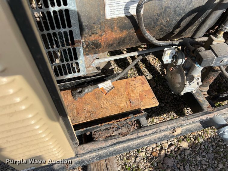 image for item KV9832 Generac  QT06030KNSN generator