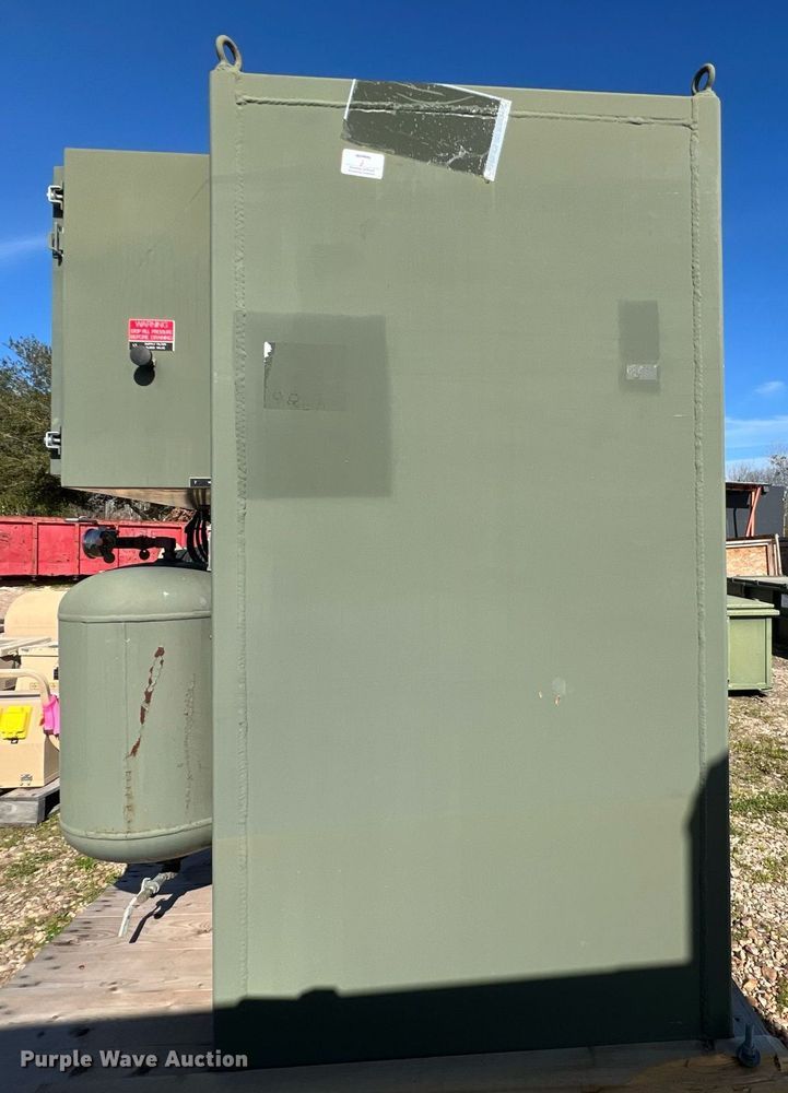 image for item KV9833 2010 Bauer 5871002 tire inflator / bead setter