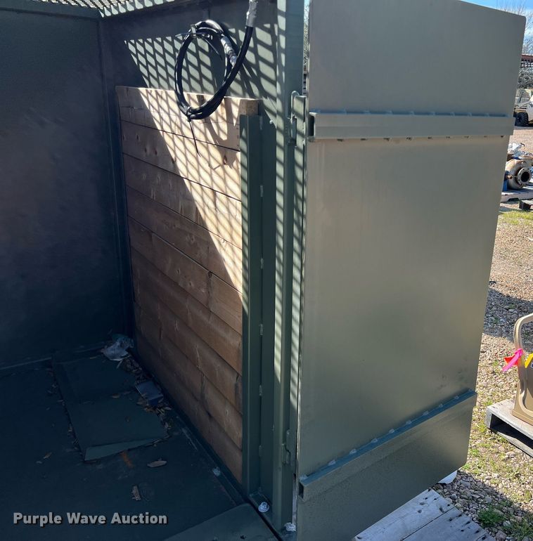 image for item KV9833 2010 Bauer 5871002 tire inflator / bead setter