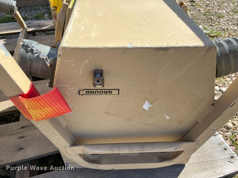 image for item KV9834 (4) power distribution panels