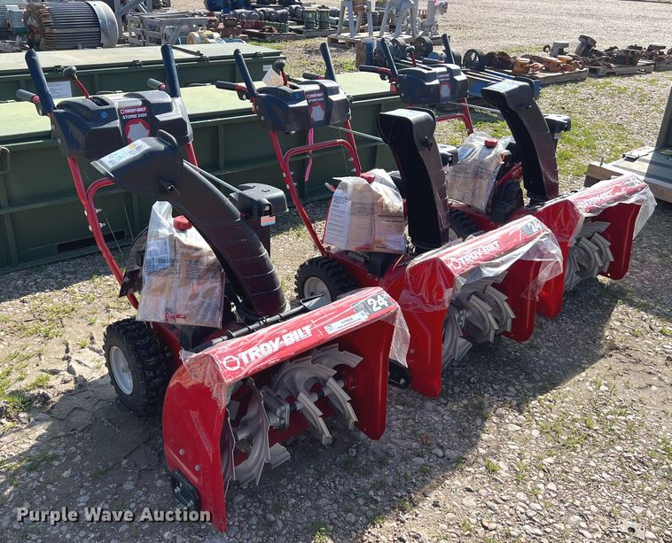 image for item KV9836 (3) Troy-Bilt Storm 2420 snow blowers
