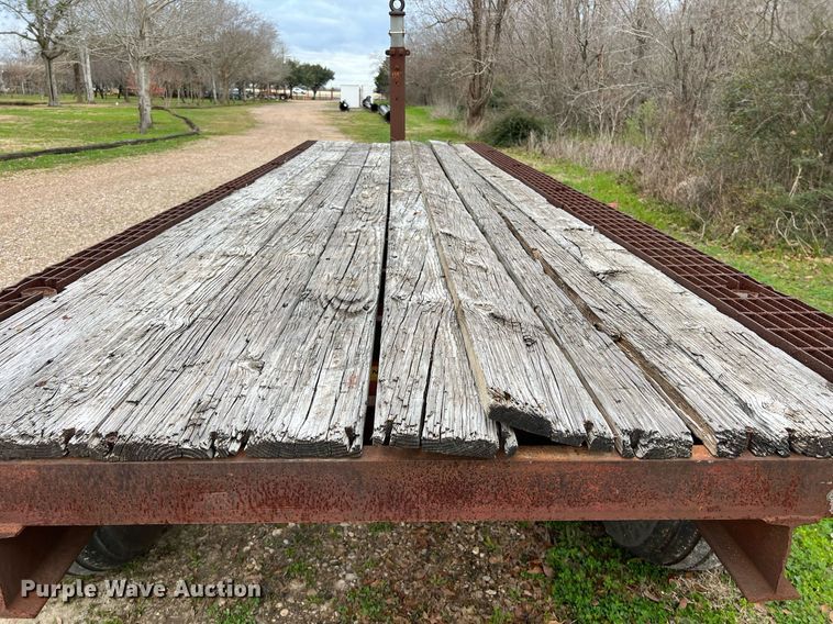 image for item KV9839 Knowles hay trailer