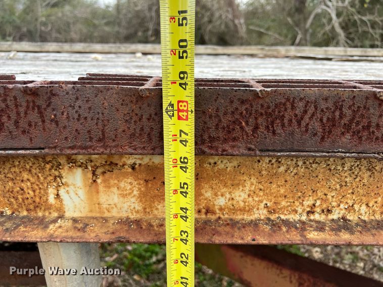 image for item KV9839 Knowles hay trailer