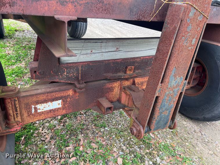 image for item KV9839 Knowles hay trailer