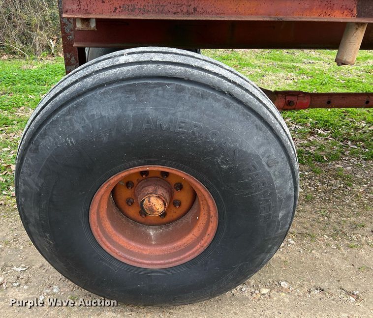 image for item KV9839 Knowles hay trailer