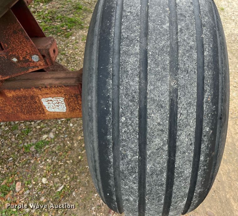 image for item KV9839 Knowles hay trailer