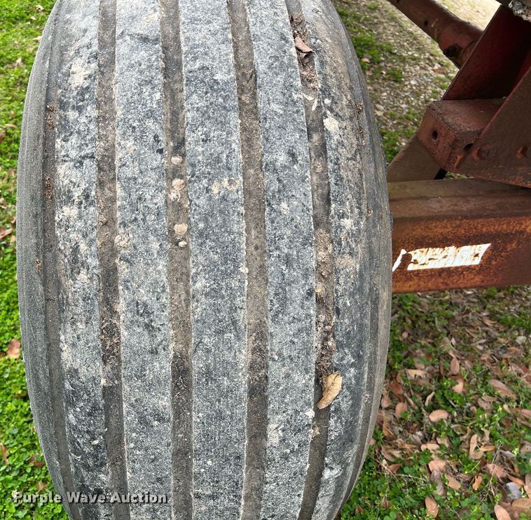 image for item KV9839 Knowles hay trailer