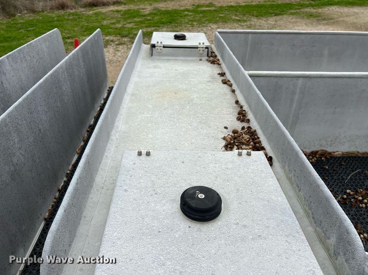 image for item KV9840 2000 Fire Wagons tank trailer