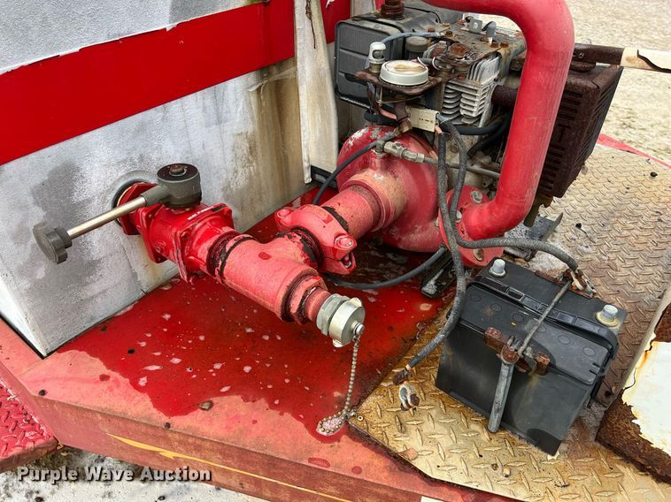 image for item KV9840 2000 Fire Wagons tank trailer