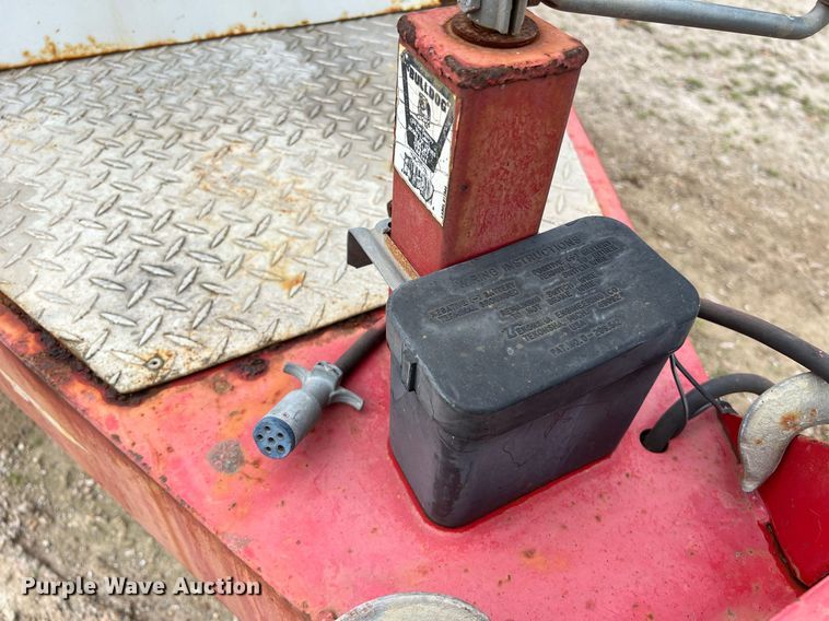 image for item KV9840 2000 Fire Wagons tank trailer