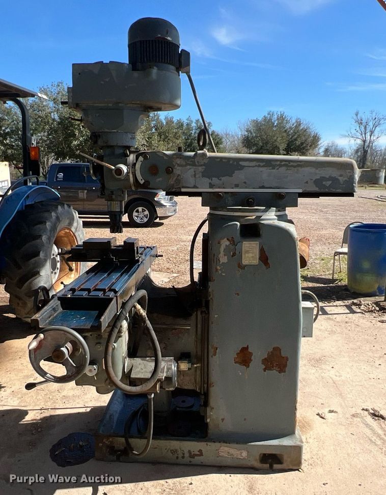 image for item KV9864 DoALL 1928 milling machine