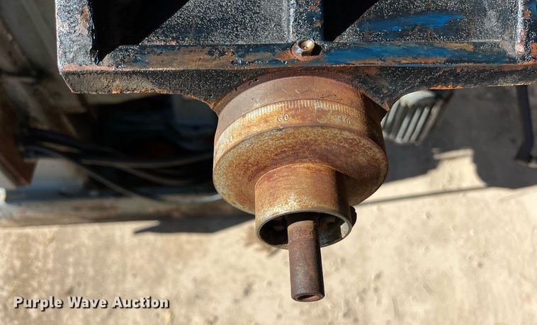 image for item KV9864 DoALL 1928 milling machine