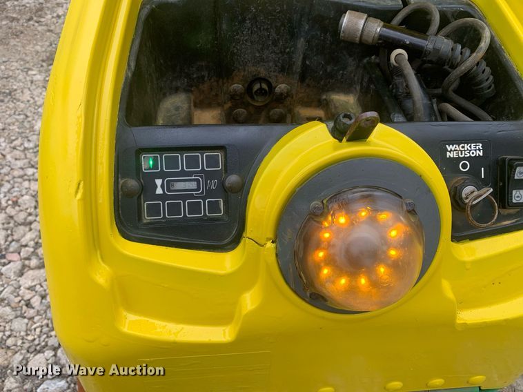 image for item KX9787 2017 Wacker Neuson RTSC3 trench compactor