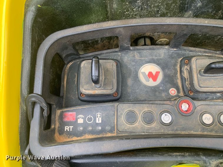 image for item KX9787 2017 Wacker Neuson RTSC3 trench compactor