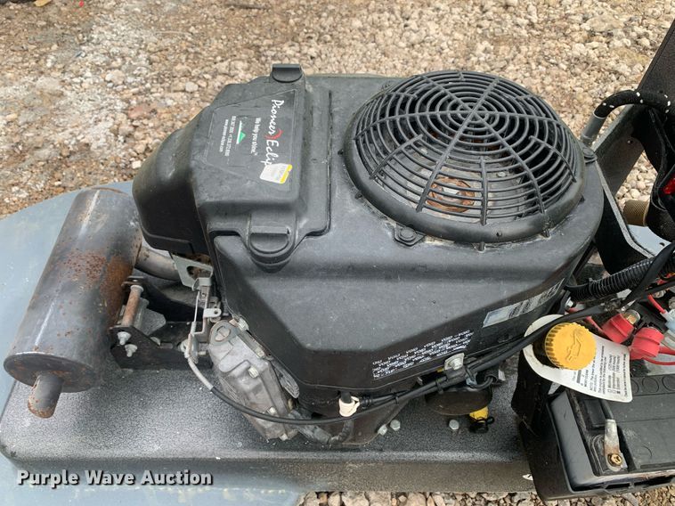 image for item KX9793 2016 Pioneer Eclipse PE400BU floor buffer