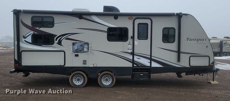 image for item LA9605 2016 Keystone  Passport 2400BH camper