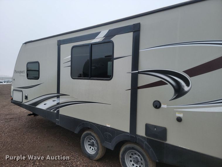 image for item LA9605 2016 Keystone  Passport 2400BH camper