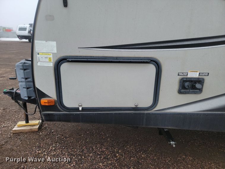 image for item LA9605 2016 Keystone  Passport 2400BH camper