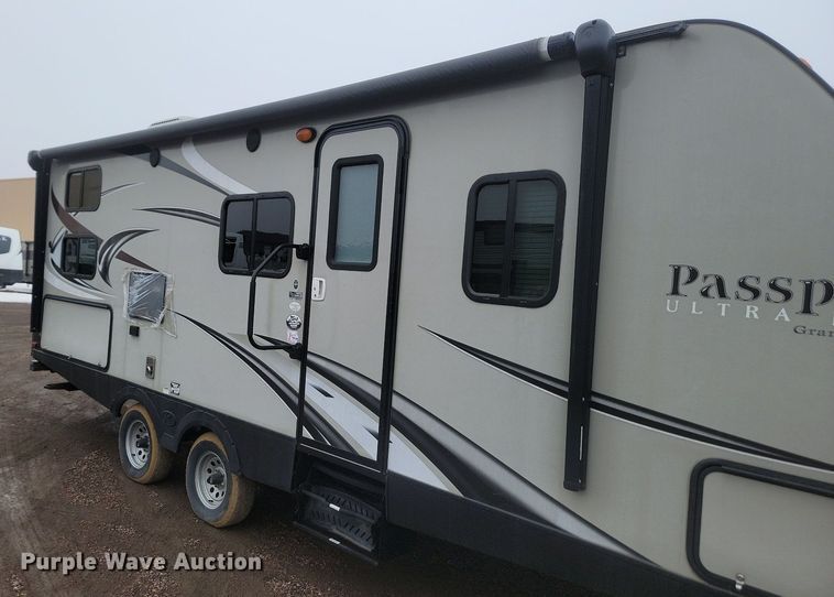 image for item LA9605 2016 Keystone  Passport 2400BH camper