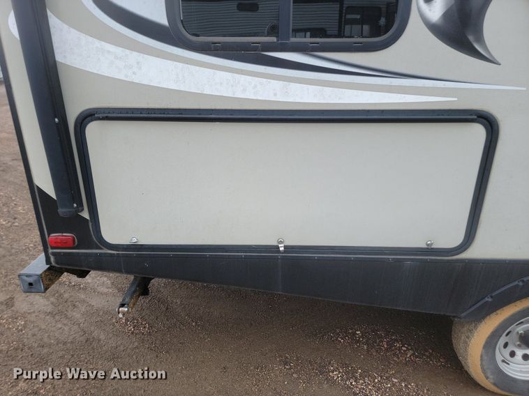 image for item LA9605 2016 Keystone  Passport 2400BH camper