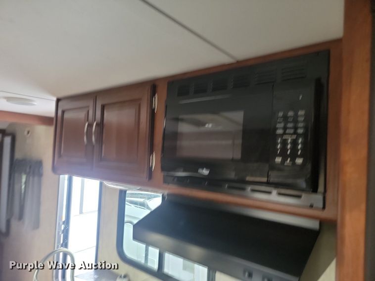 image for item LA9605 2016 Keystone  Passport 2400BH camper