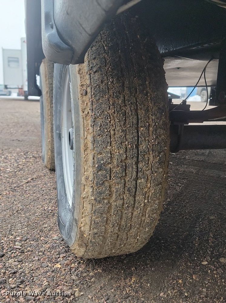 image for item LA9605 2016 Keystone  Passport 2400BH camper