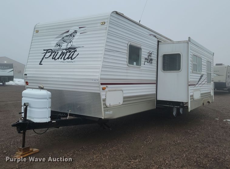image for item LA9606 2006 Palomino Puma camper