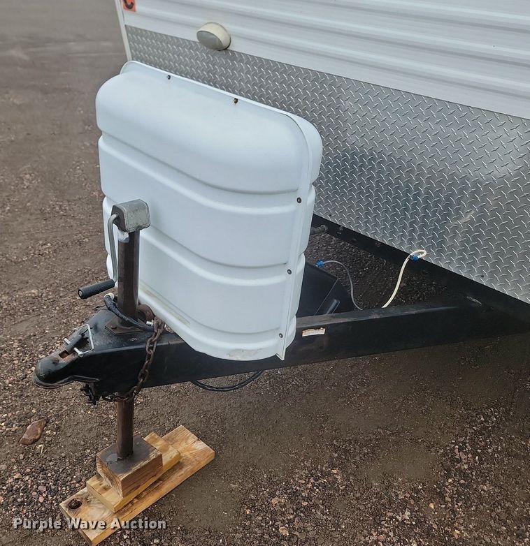 image for item LA9606 2006 Palomino Puma camper