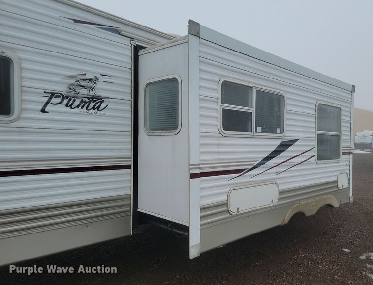 image for item LA9606 2006 Palomino Puma camper