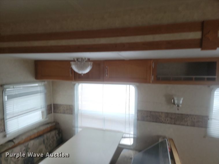 image for item LA9606 2006 Palomino Puma camper