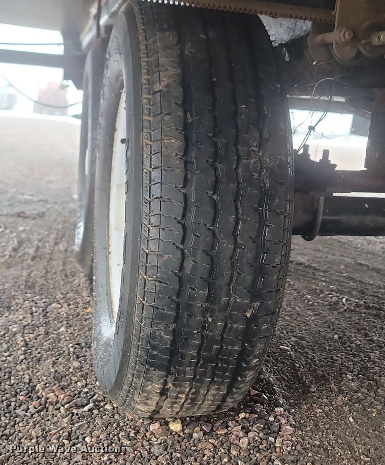 image for item LA9606 2006 Palomino Puma camper