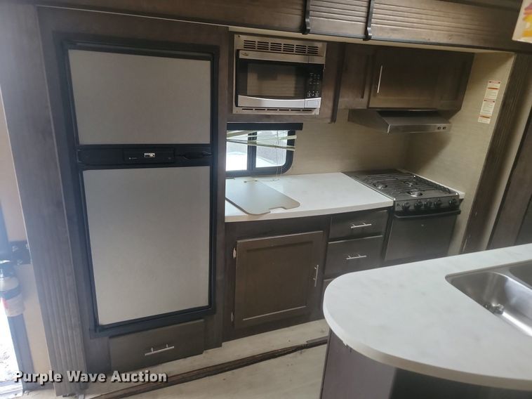 image for item LA9607 2017 Keystone Kodiak Ultra Lite camper