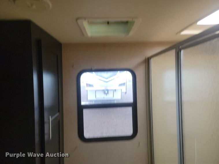 image for item LA9607 2017 Keystone Kodiak Ultra Lite camper